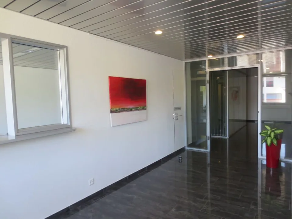 Ihre Wohlfühl-Oase:  Büro, Sitzungszimmer & Küche