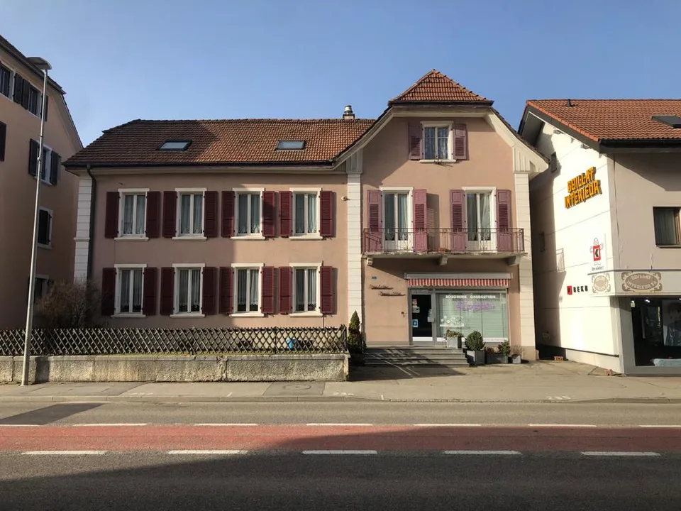 Boucherie à Reconvilier à louer!