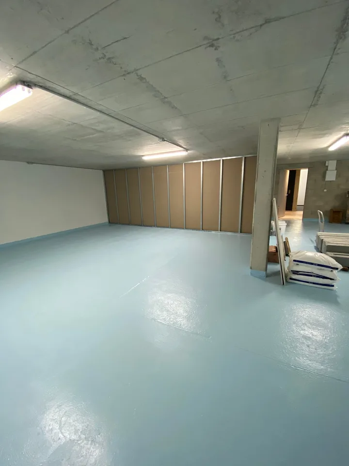 Große Gewerbefläche von 150m2 geeignet für die Einrichtung eines Ateliers ... – Foto 6 von 6
