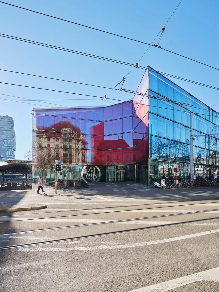 Moderne Gesundheitsfläche direkt am Bahnhof SBB – Foto 8 von 8