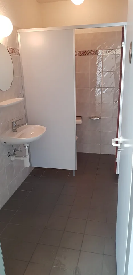 Büroräumlichkeit in Gewerbehaus 15 m2