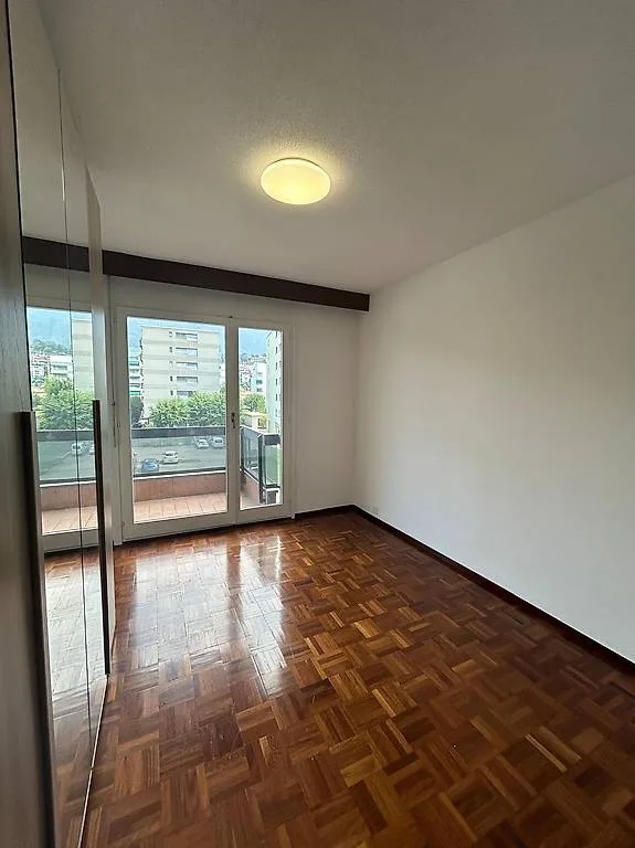 Wohnung 3.5 Zimmer voll möbliert in Chiasso