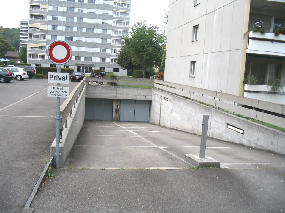 Motorradeinstellplatz zu vermieten