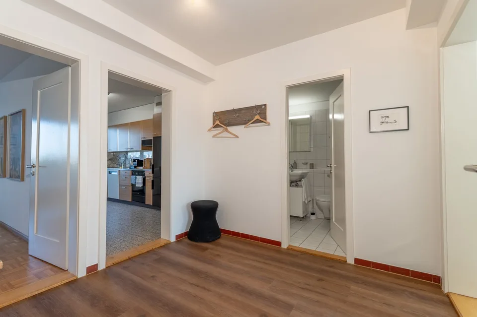 Central 3.5 -room flat with dishwasher, washing machine, tumble dryer and balcony – photo 16 of 20