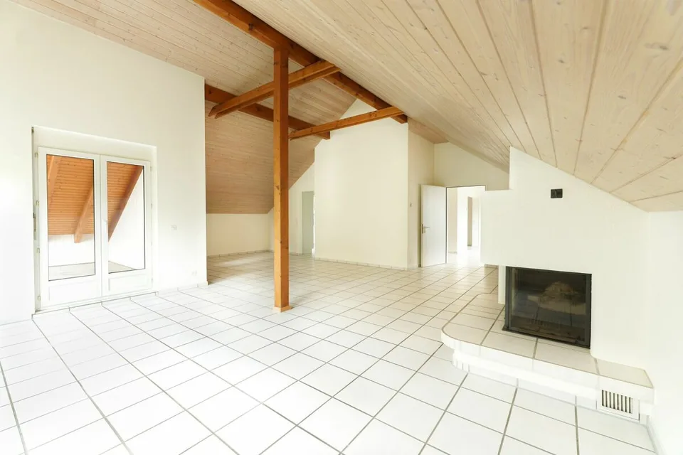 4.5-Zimmer Dachwohnung in Reinach