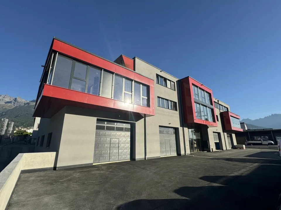 Parcheggio interno riscaldato al 1° piano
