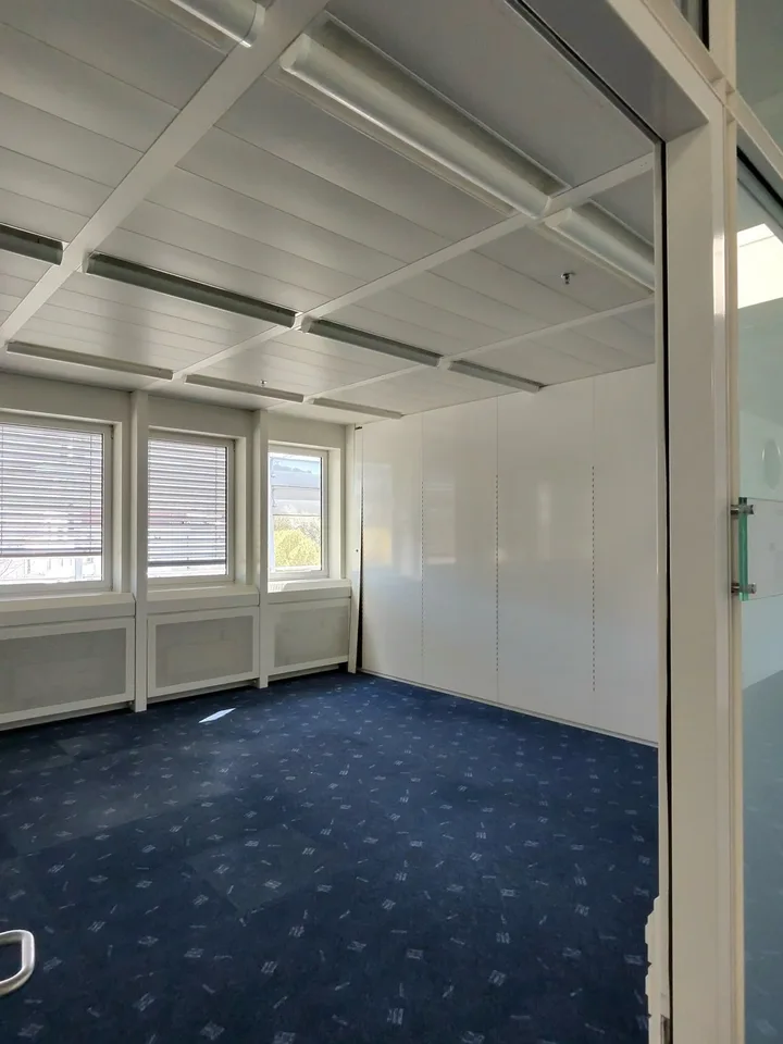 Ein Jahr Büro, und du so: Juhu!