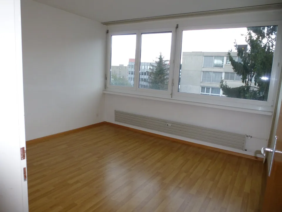 Well-maintained apartment in central Muttenz (without balcony) – photo 6 of 9