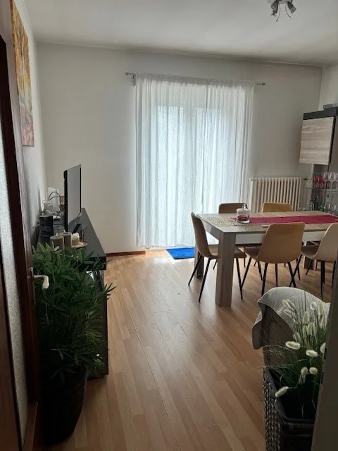 Appartement de 3.5 pièces au 3ème étage dans le centre de Biasca