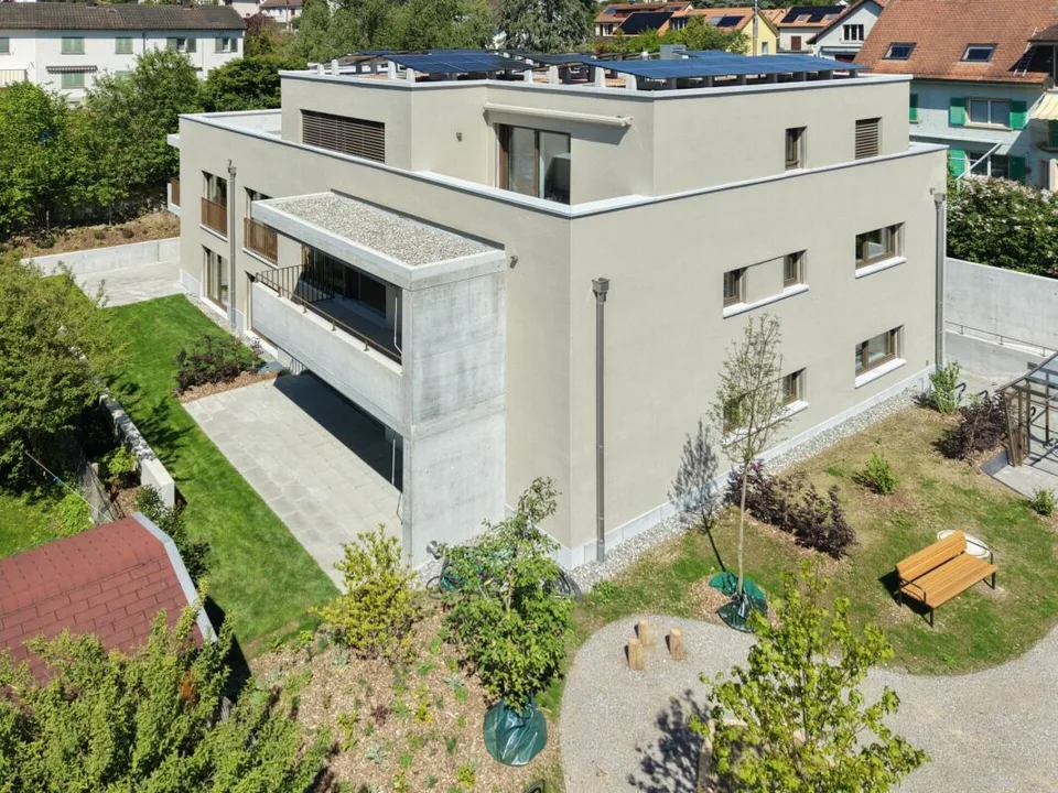 Urban leben, entspannt wohnen: moderne 3.5 Zimmer Eigentumswohnung im 1. OG
