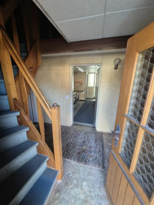 Maison sur réserve de terrain constructible (1307 m2)