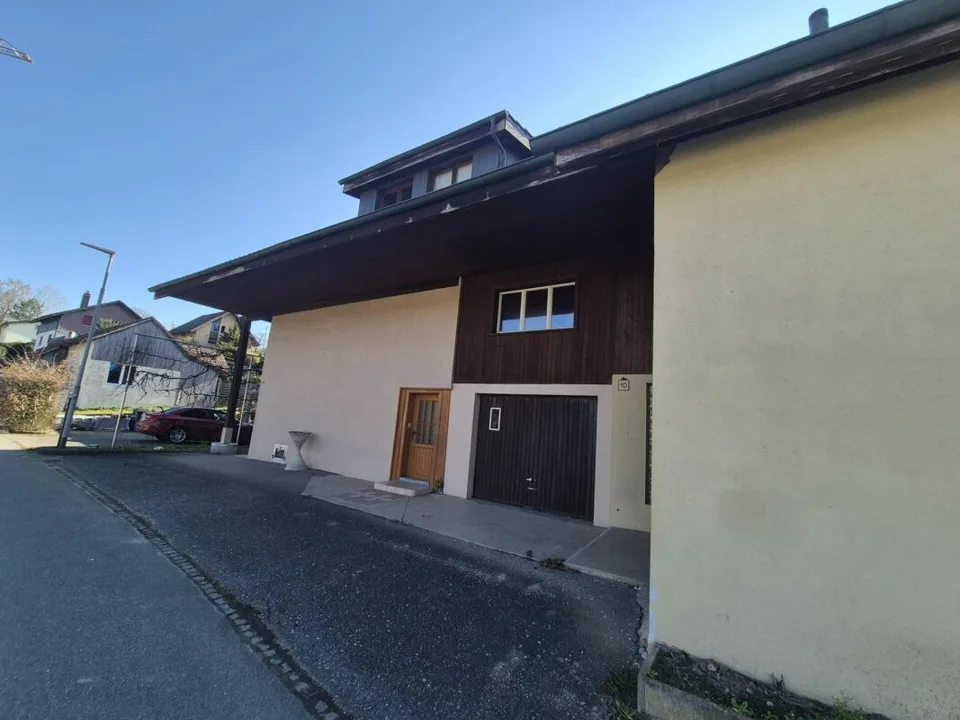 Maison sur réserve de terrain constructible (1307 m2)