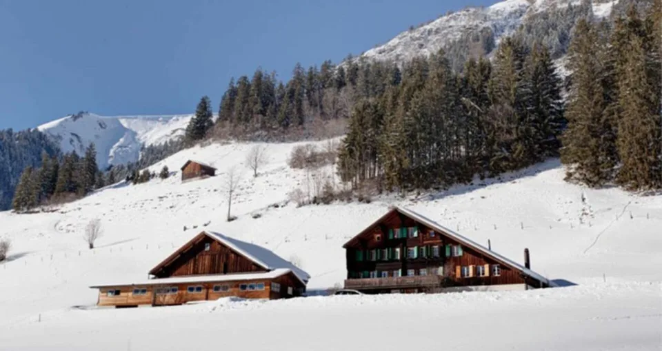 Chalet - 8 pezzi a Château-d'Oex