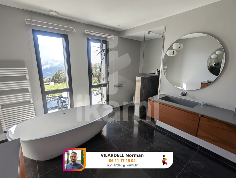 Villa mit außergewöhnlichem Blick – Foto 10 von 13
