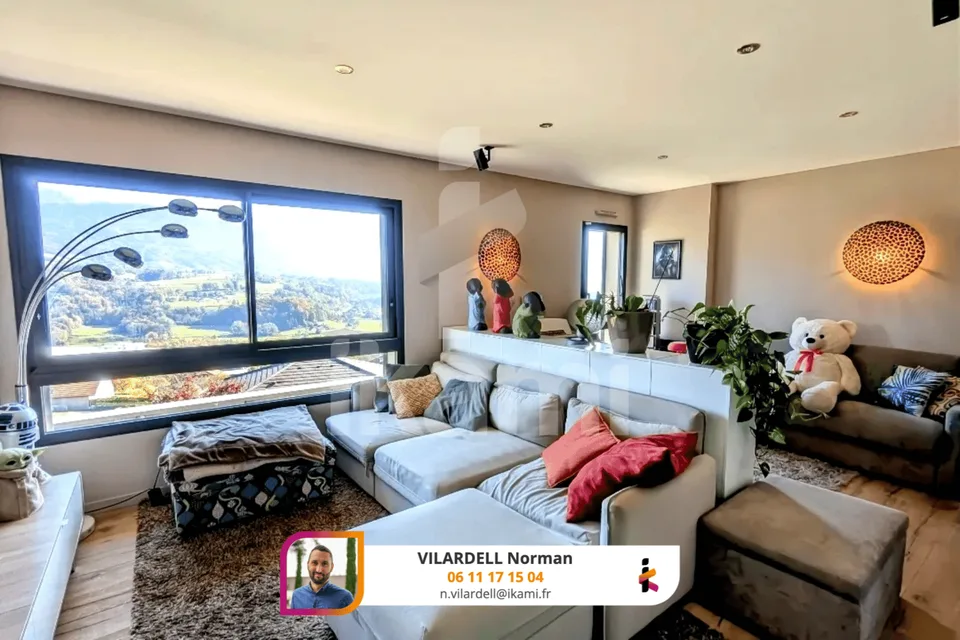 Villa mit außergewöhnlichem Blick – Foto 7 von 13
