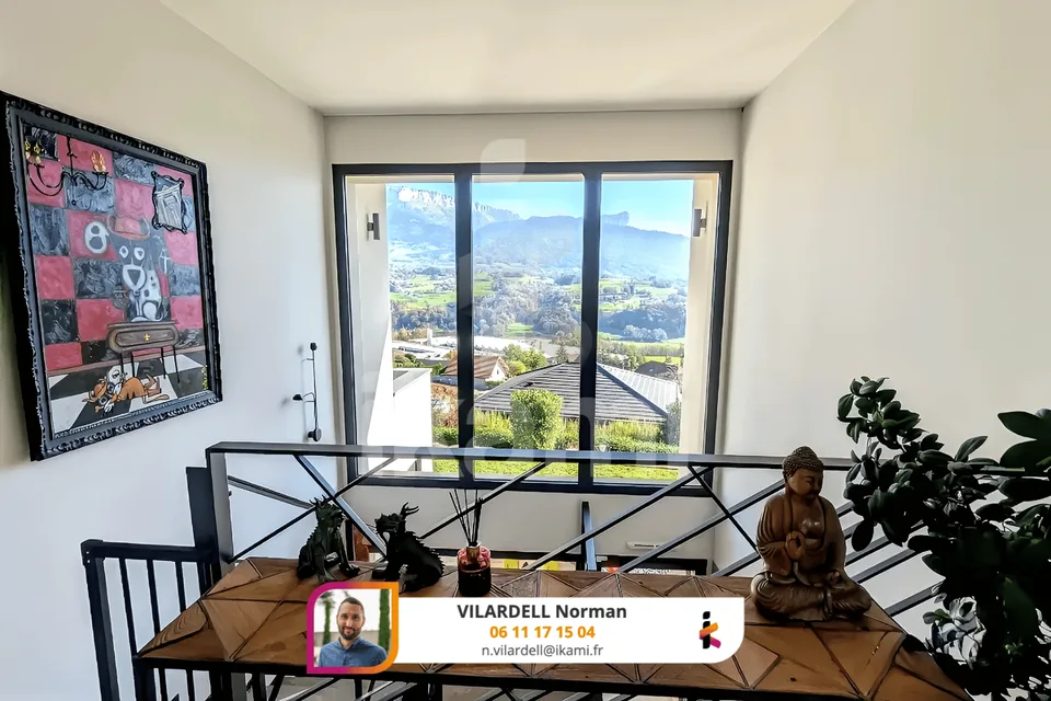Villa mit außergewöhnlichem Blick – Foto 6 von 13