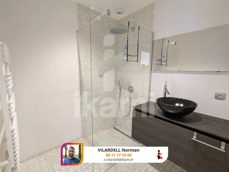 Villa mit außergewöhnlichem Blick – Foto 12 von 13
