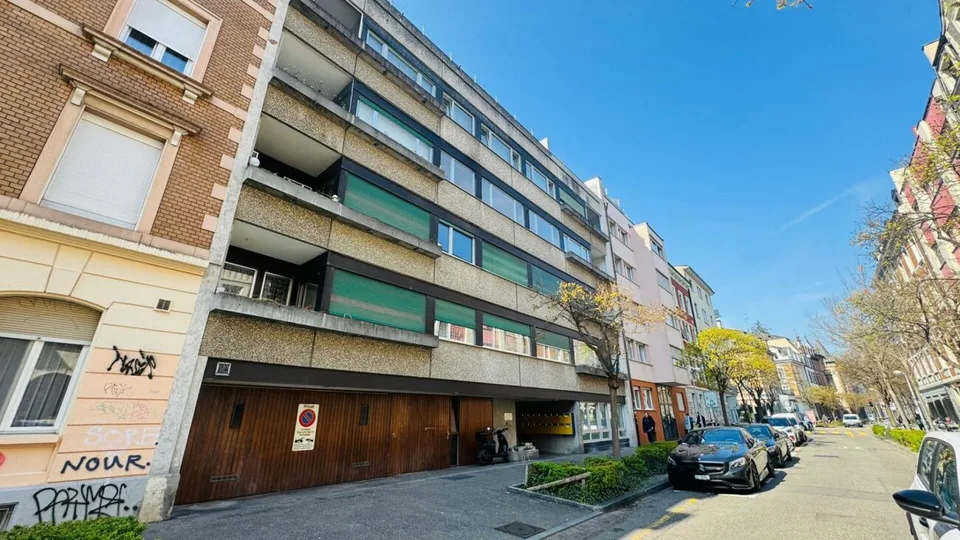 Charmante 3.5-Zimmer-Wohnung im lebendigen Matthäus-Quartier
