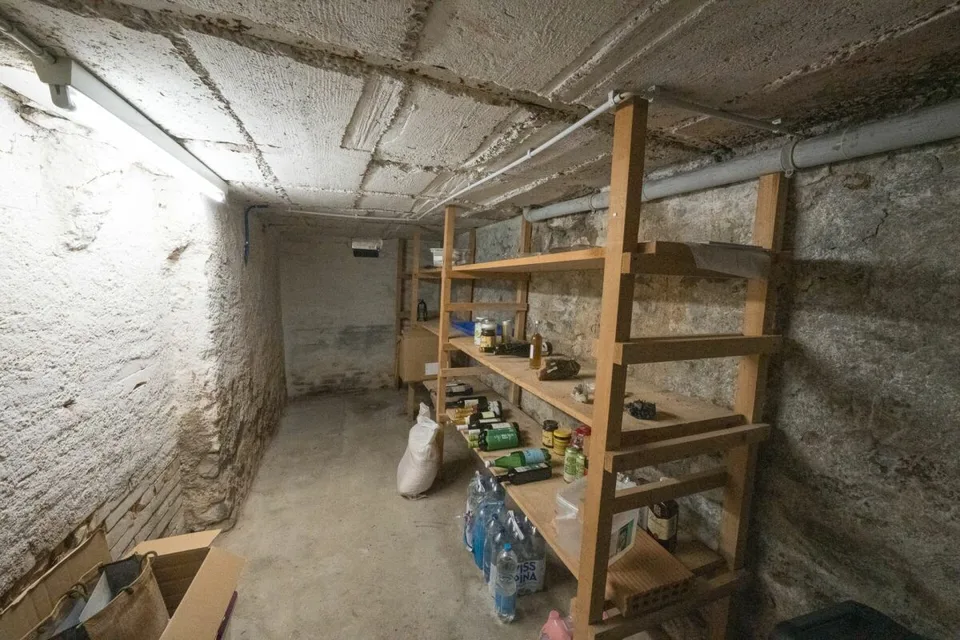 Deux maisons d'habitation avec atelier et magasin – photo 9 sur 30