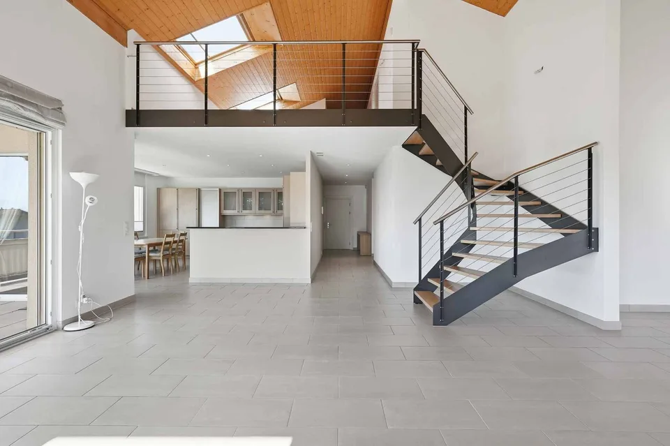 Duplex di lusso di 7,5 locali con vista sul Lago di Ginevra e le Alpi