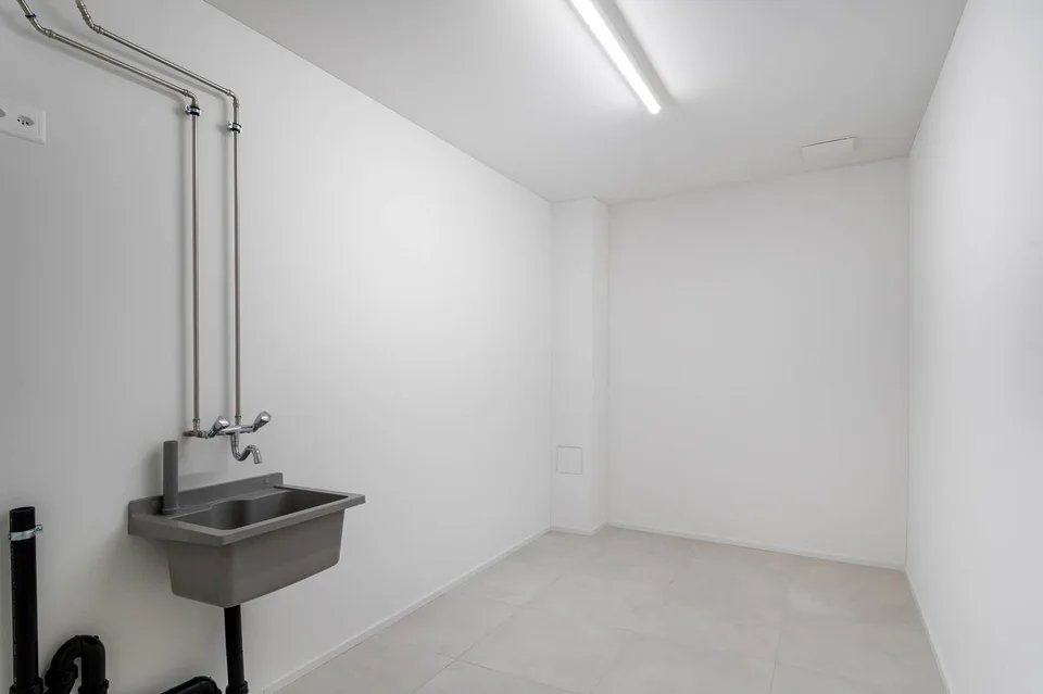 Exklusive und hochwertige 4.5-Zimmer-Terrassenwohnung - Ihr Traumdomizil mit Teilseesicht in Uerikon – Foto 14 von 21