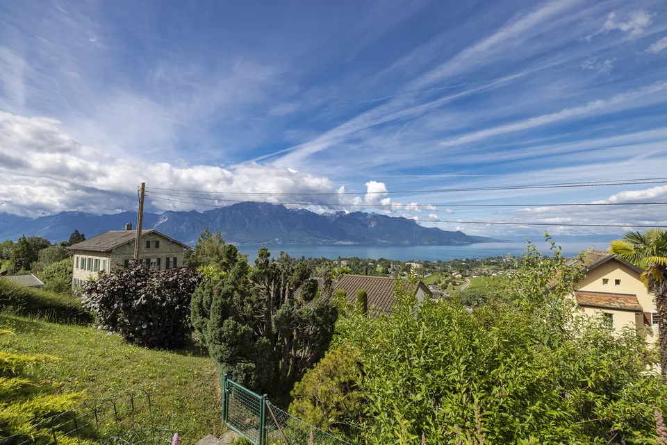 Villa von Ausnahme mit 9,5 Zimmern - Seeblick und Bergblick an der Riviera