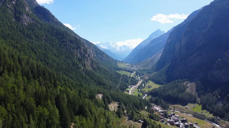Baugrundstück an ruhiger Lage im Mattertal