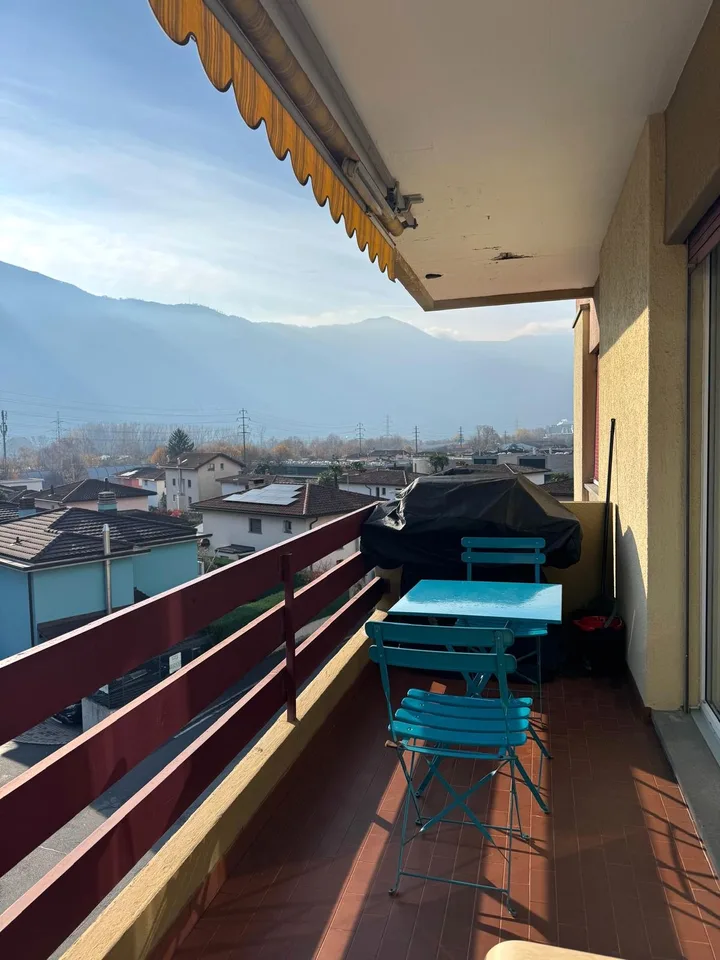 Gemütliche 3.5-Zimmer-Wohnung mit Balkon und Panoramablick in Sementina – Foto 11 von 11