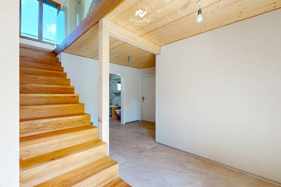 Ich bin ein Zuhause, das mit Herz gebaut wurde - und genau das spürt man in jedem Detail.