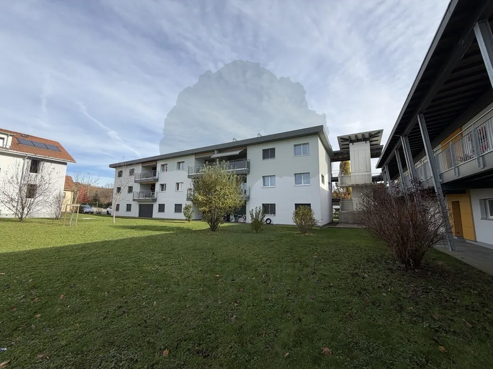 Cabinet médical de 176 m² au rez-de-chaussée - Courfaivre