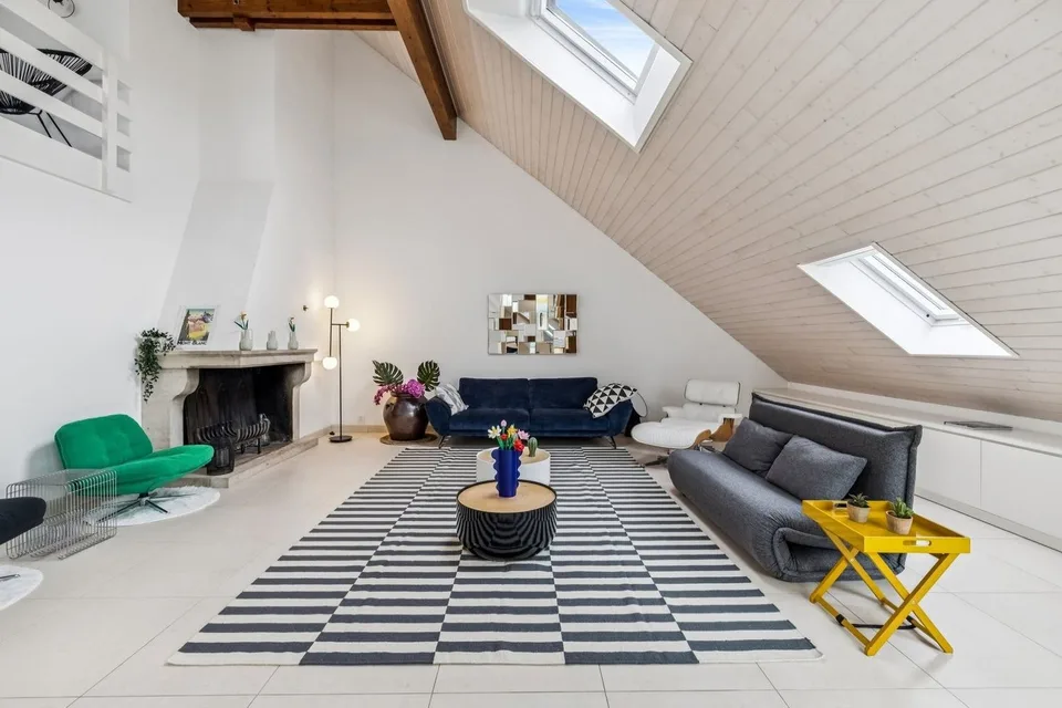 Geräumiges Duplex mit über 200m2 Nutzfläche