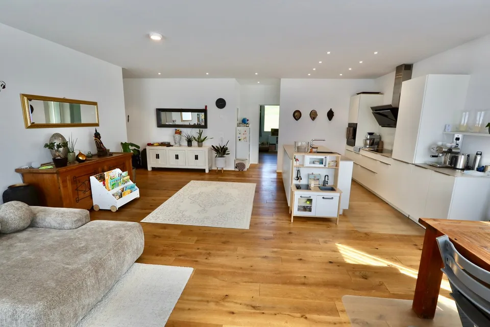 Appartamento in proprietà di 4,5 locali con loggia e vista sul verde