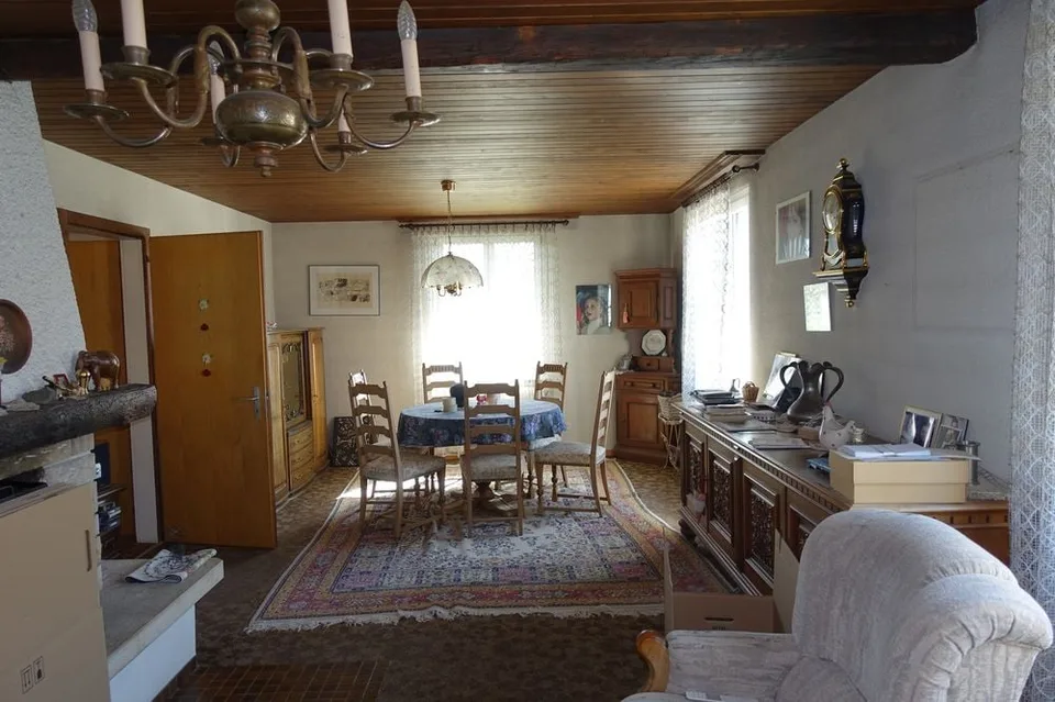 RESERVEE Les Reussilles - Haus mit 6 1/2 Zimmern und Abstellraum – Foto 7 von 10