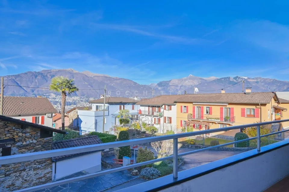 Bella casa con appartamento ospiti e terreno