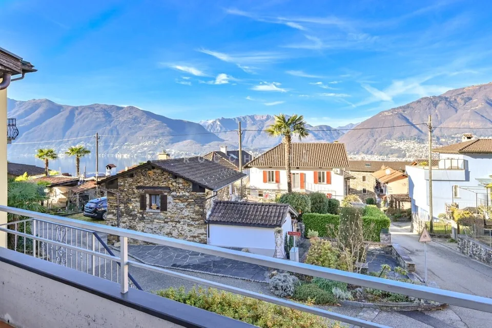 Bella casa con appartamento ospiti e terreno