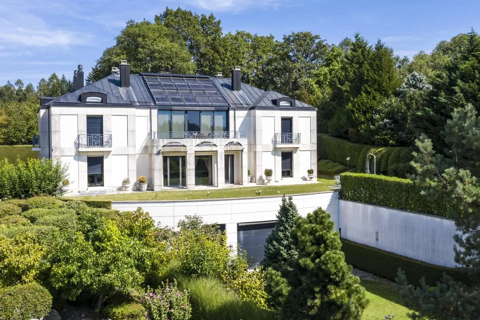 A Jewel of Elegance and Exclusivity Adjacent to the Lausanne Golf Course.