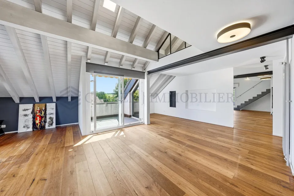 Prächtiges Duplex - 5,5 Zimmer renoviert in EYSINS – Foto 8 von 13