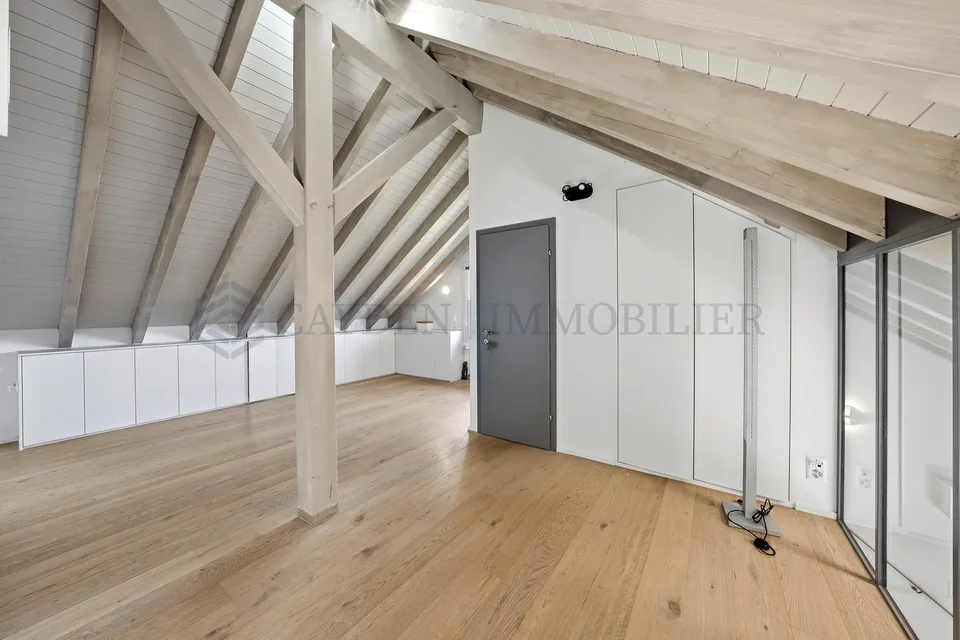 Prächtiges Duplex - 5,5 Zimmer renoviert in EYSINS – Foto 12 von 13