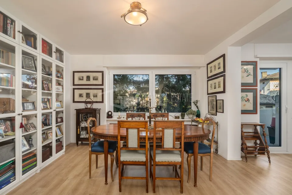 Elegantes 4.5-Zimmer-Wohnung mit Terrassen, nahe dem Zentrum und dem Bahnhof von Lugano