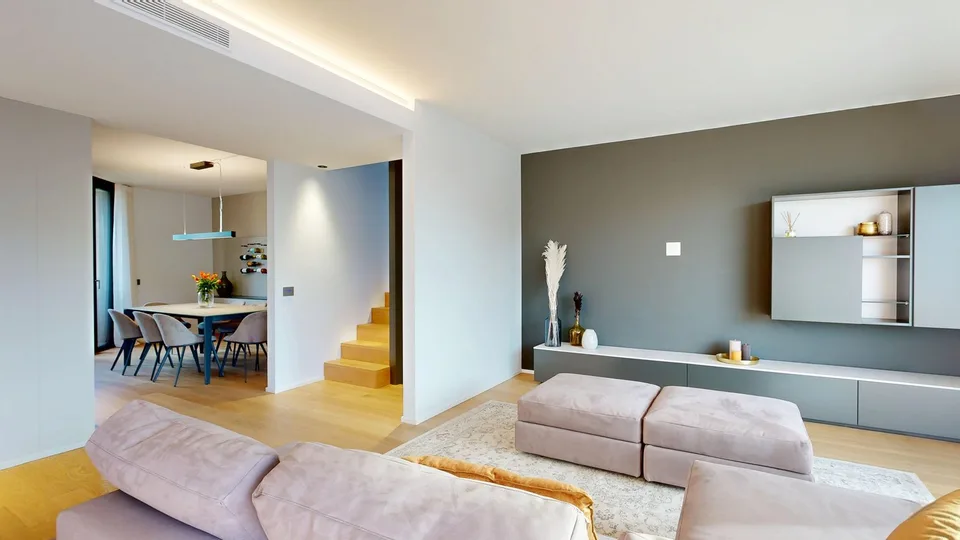 Attico duplex con terrazza vista lago – foto 6 di 10