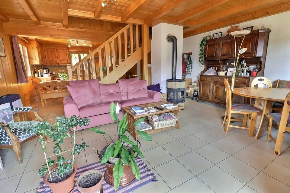Angenehmes Dachgeschoß-Duplex in Château-d'Oex zum Verkauf
