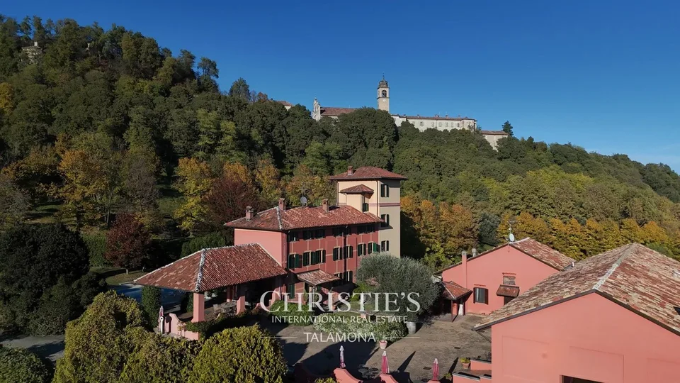 Weingut mit Weinbergen und Landhaus im Monferrato ? Serralunga di Crea