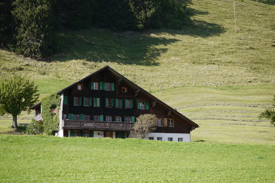 Propriété d'exception avec vue imprenable sur la vallée