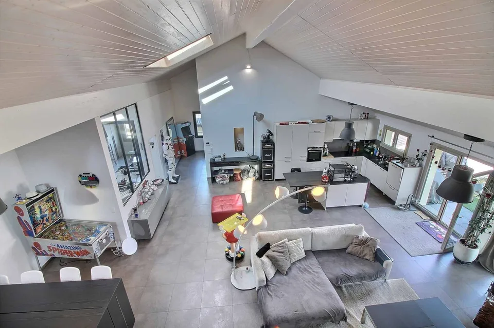 Exceptional 6.5-room apartment (Loft style) - Noble materials and volumes