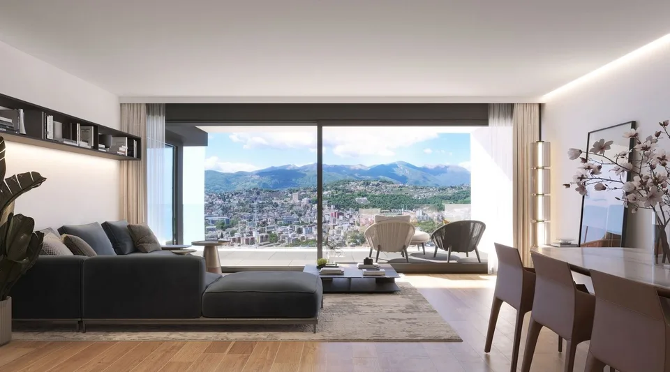 AMPIO DUPLEX CON TERRAZZA E GIARDINO IMMERSO NEL VERDE