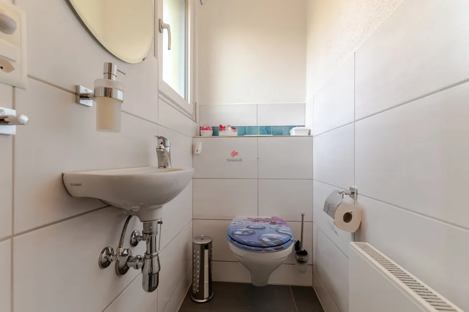 Casa unifamiliare con laboratorio + studio