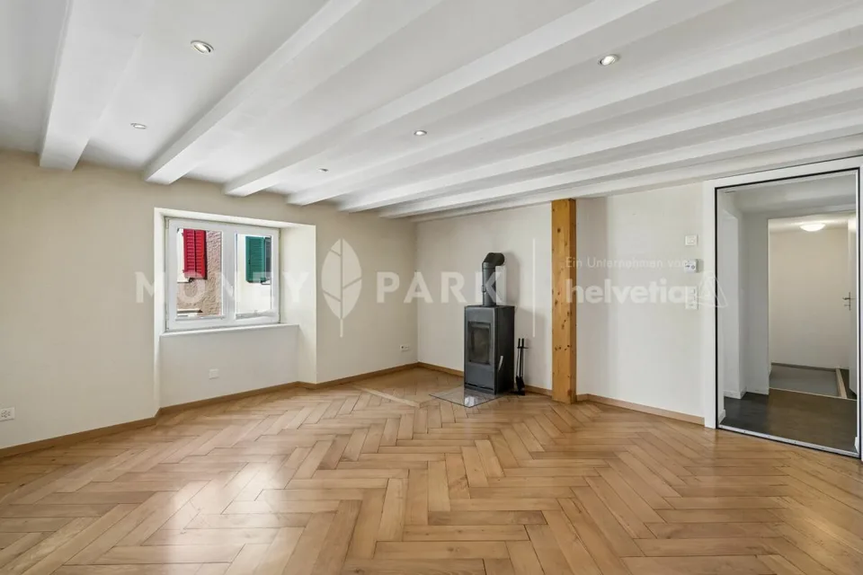 Casa di 5 locali con terrazza, giardino e seminterrato ampliabile