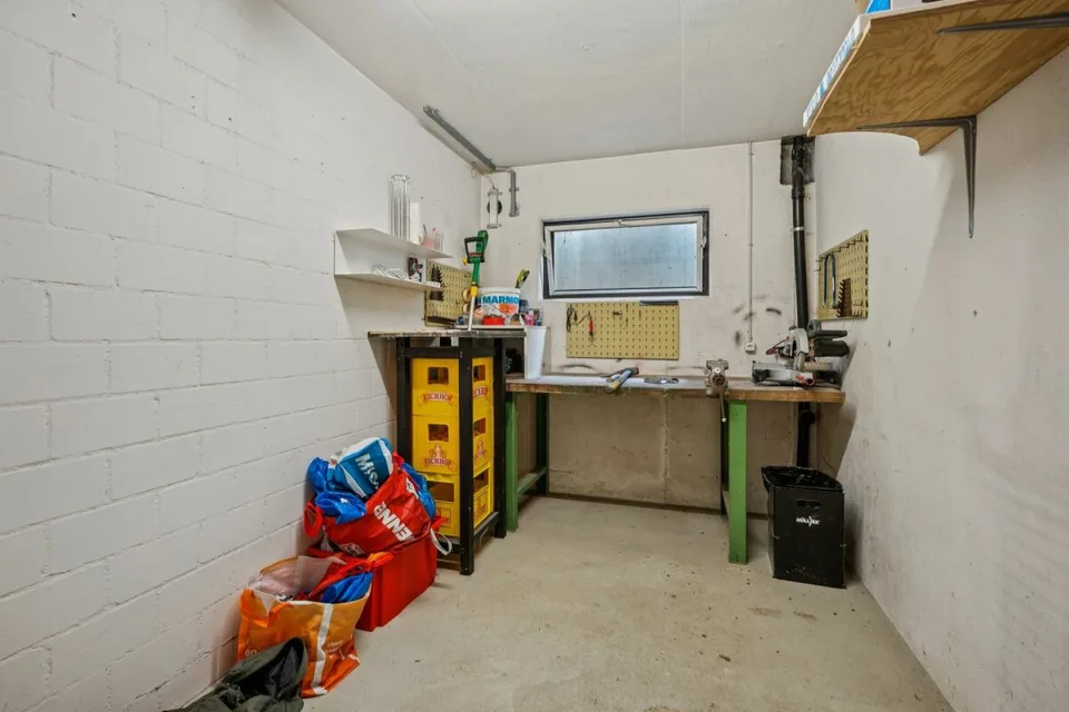 2-Family House – photo 19 of 29