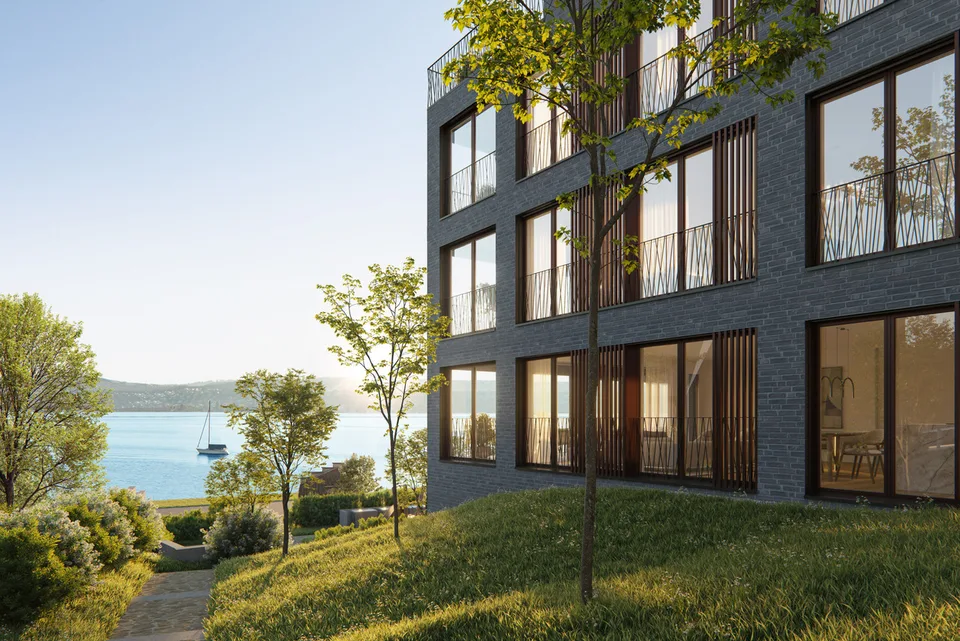 ''Lake Residence''