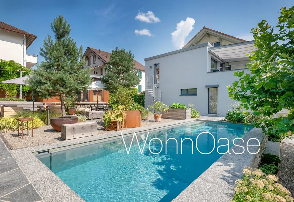 Traumhaus mit Pool und Gartenoase